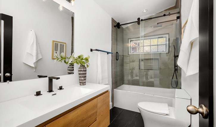 Bathroom House Cleaning Service